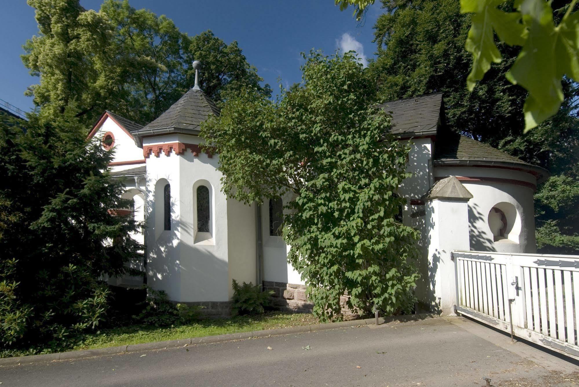 Haus Hainstein Hotel Eisenach Exterior photo